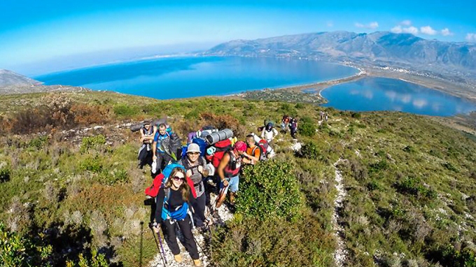 Sezon turistik 12 muaj, Klosi: Synojme zgjerimin e ofertes, jo vetem turizem bregdetar